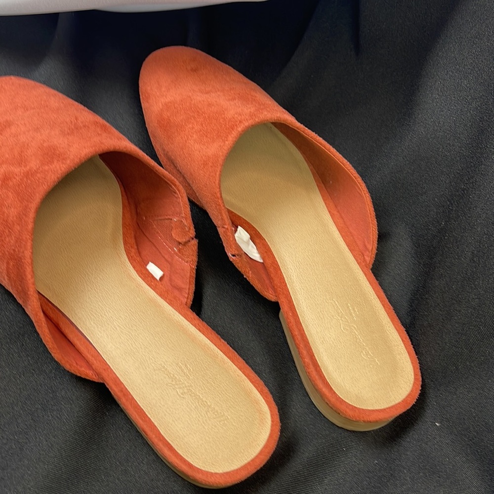 Universal Thread Flat Cognac Color Hint Of Orange… - image 7